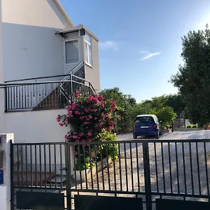  Apartament Mira