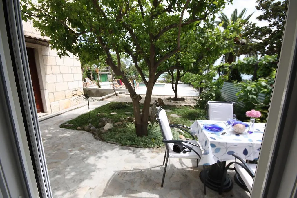 Apartments Gina Trogir 0*,  Croatia