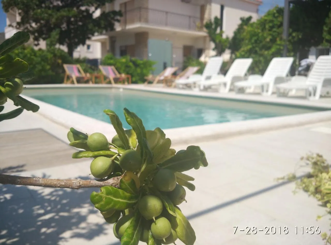 Apartments Gina Trogir