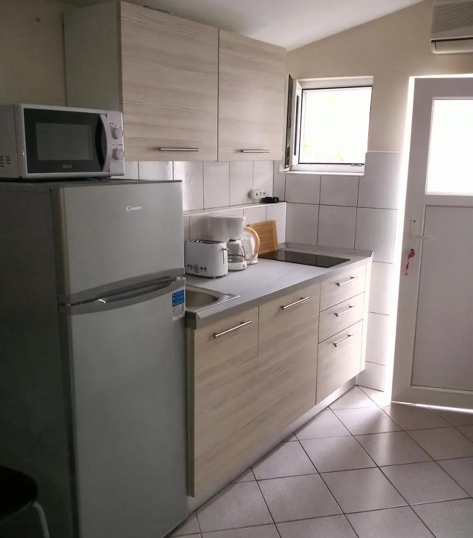 Apartments Gina Trogir